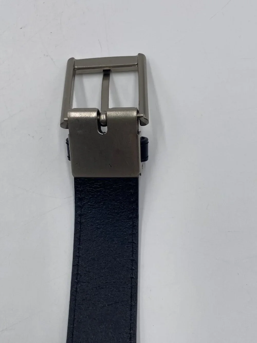 OOBE Black Leather Belt Size Small 1.25